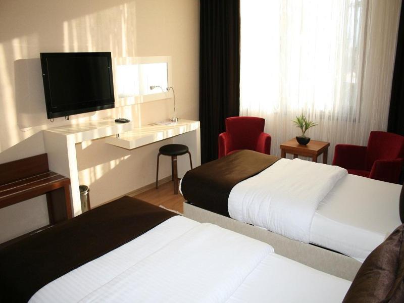 Gosterisli Otel Duzce Exterior foto
